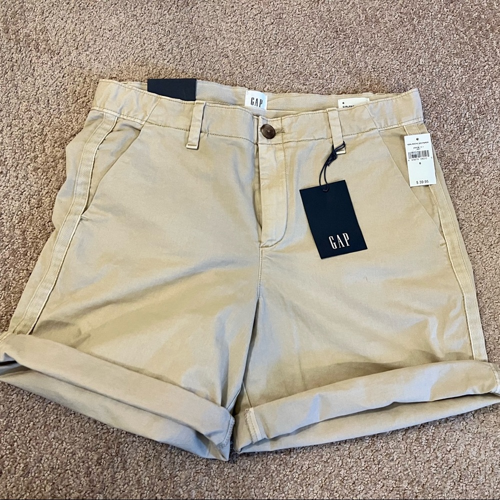 Gap Girlfriend Chino Shorts Sz 6